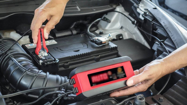 Как безболезненно запустить двигатель автомобиля после долгой стоянки