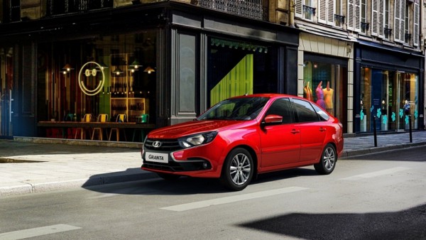 От покупателей упрощенной LADA Granta требуют подписать соглашение о запрете выезда за рубеж