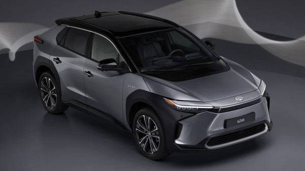 Компания Toyota может выпустить спортивную версию электрического кроссовера bZ4X