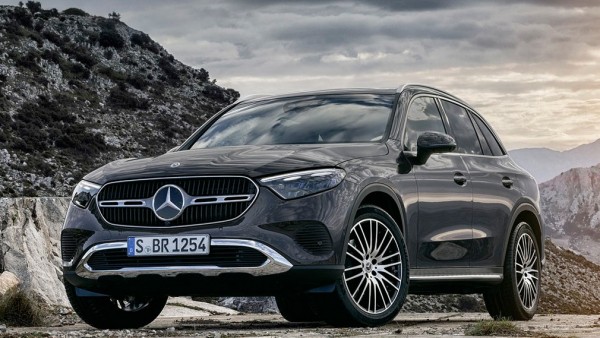 Компания Mercedes-Benz показала кроссовер GLC нового поколения 