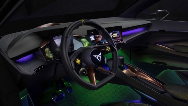 Марка Cupra показала новый концептуальный электрокар с запасом хода 440 км