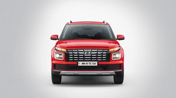 Новый кроссовер Hyundai Venue выходит на рынок