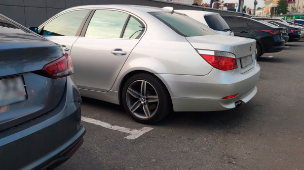 В первом полугодии текущего года в РФ насчитывается 43,73 млн легковых автомобилей