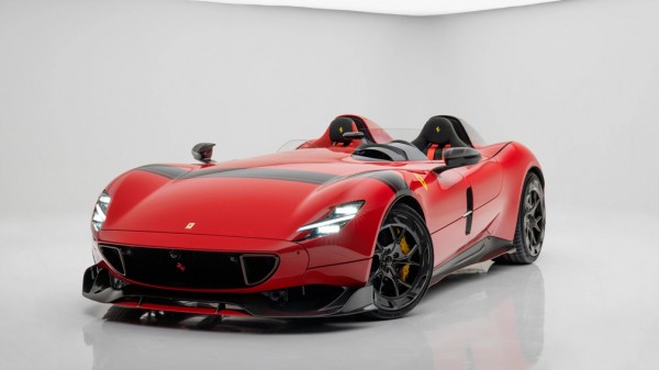 Ателье Mansory предложило комплект доработок для редчайшего суперкара Ferrari