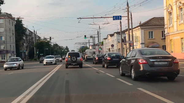 В первом полугодии текущего года в РФ насчитывается 43,73 млн легковых автомобилей