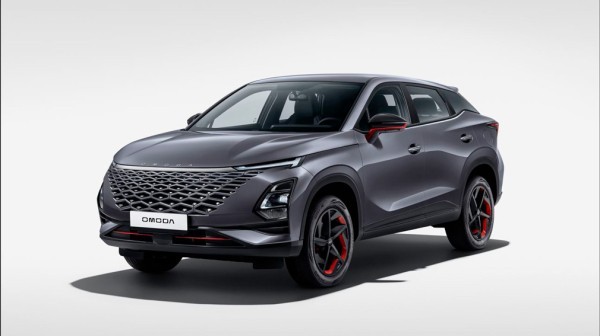Показаны официальные изображения интерьера нового кроссовера OMODA С5 для России
