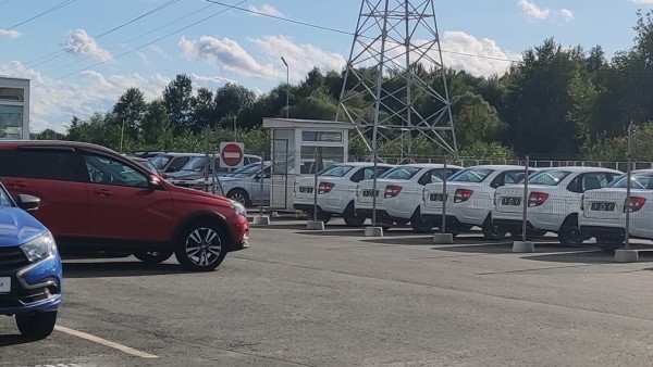 Авторынок РФ растёт на льготных автокредитах