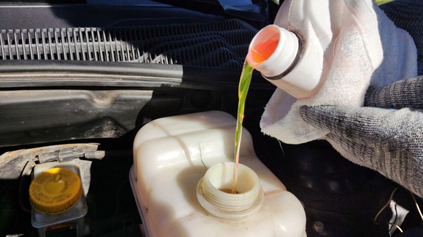 Что нужно сделать в первую очередь после покупки поддержанного автомобиля