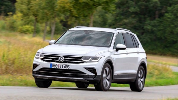 VOLKSWAGEN может возобновить выпуск авто в РФ под новым брендом