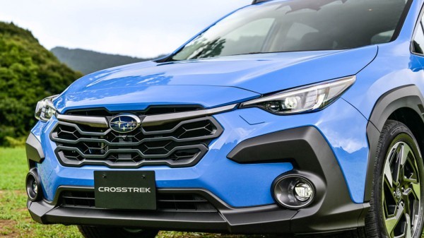 Кроссовер Subaru Crosstrek в новом поколении получил выразительный экстерьер