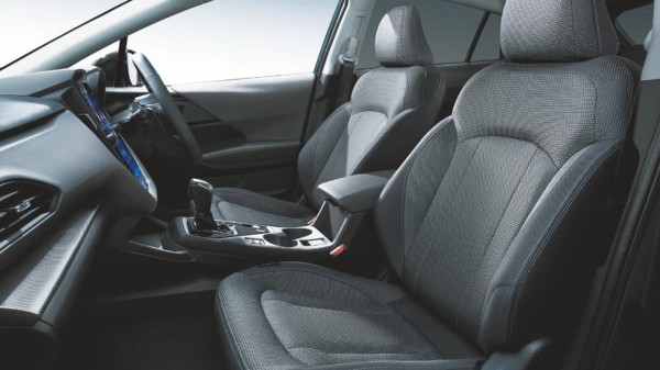 Кроссовер Subaru Crosstrek в новом поколении получил выразительный экстерьер