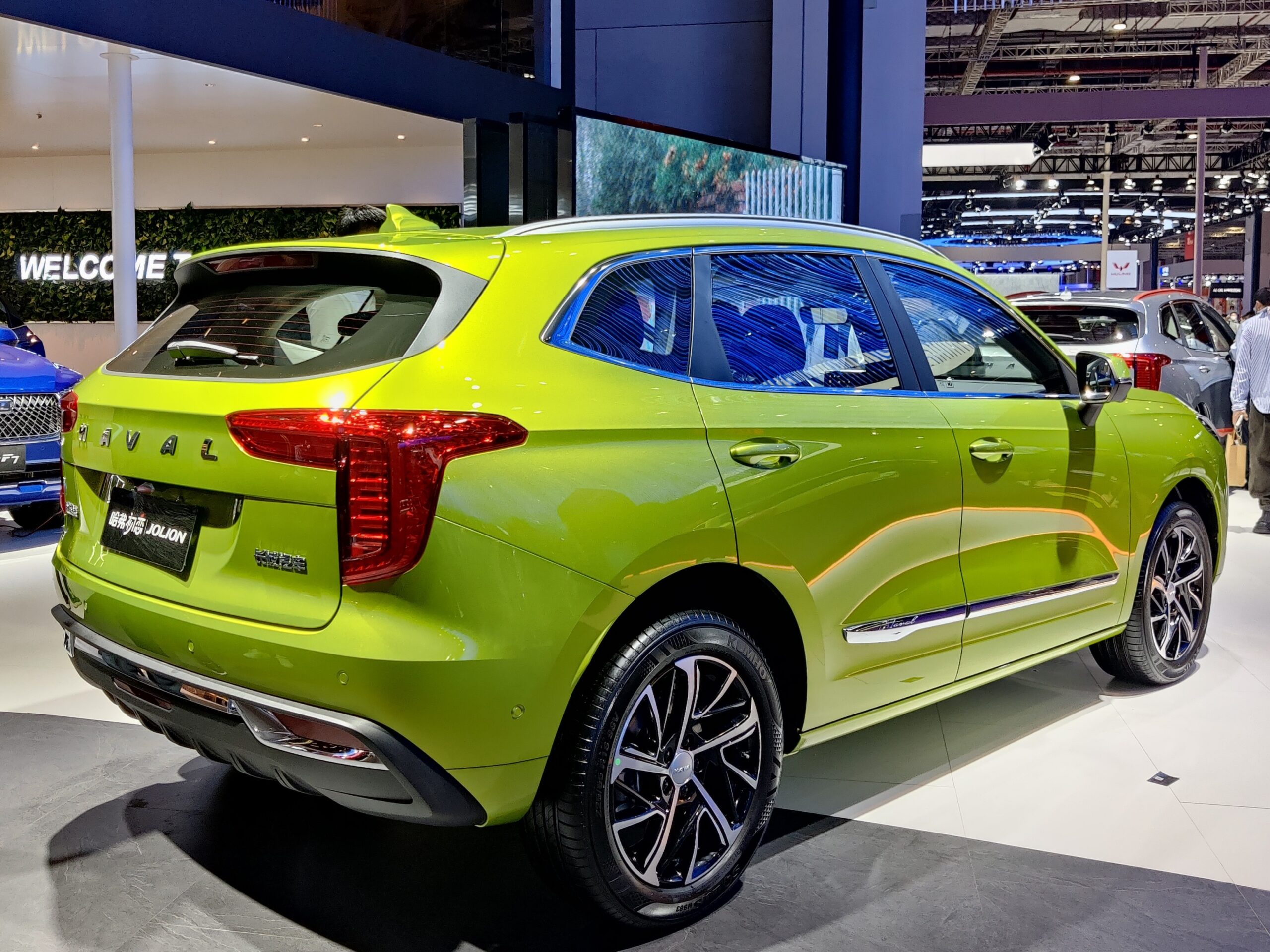 Интерьер и мультимедиа Haval Jolion
