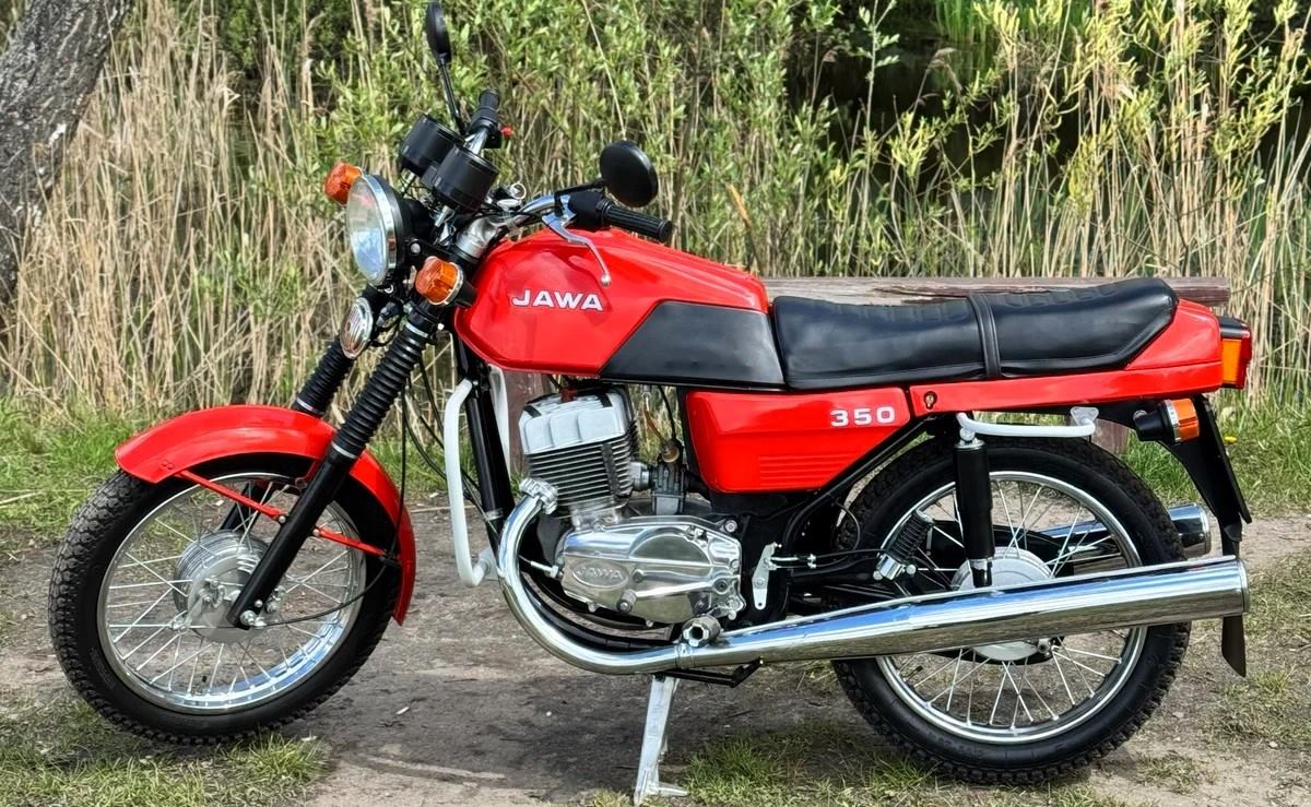 Иллюстрация 101auto.ru: Почему Иж Юпитер-5 проиграл чешской Jawa 350/638, несмотря на дешевую цену