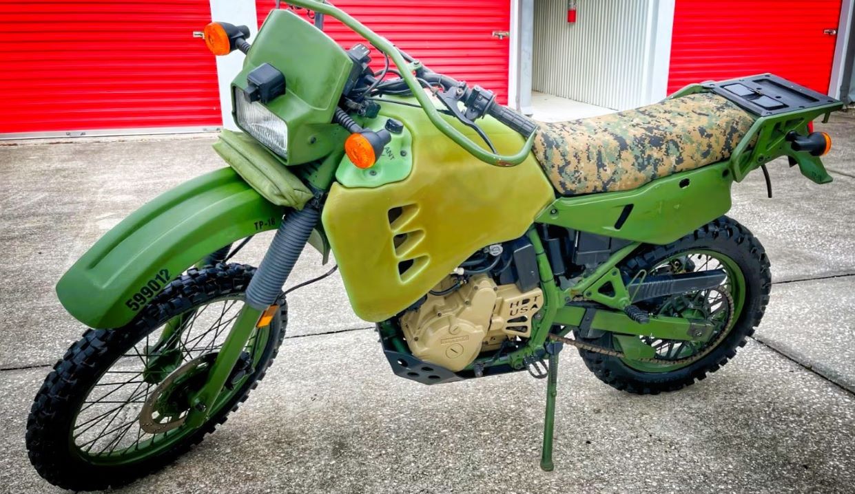 Иллюстрация 101auto.ru: Дизельный мотоцикл HDT M1030M1: 650 км на баке и многотопливный двигатель