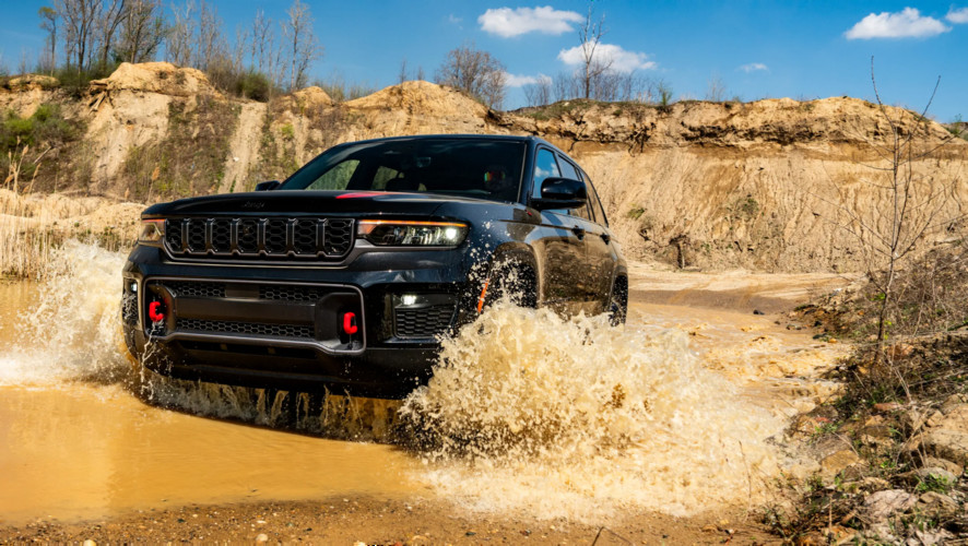 Иллюстрация 101auto.ru: Jeep Grand Cherokee Trailhawk и Overland вернутся в 2027 году