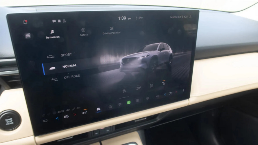 Иллюстрация 101auto.ru: Мазда признала: сенсорные экраны безопаснее кнопок