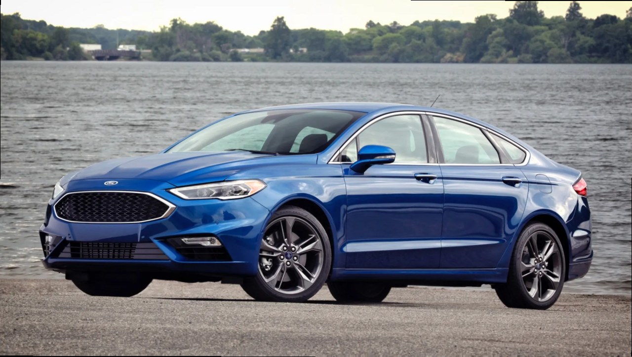 Ford Fusion Sport на фоне разговора о возвращении седанов Ford
