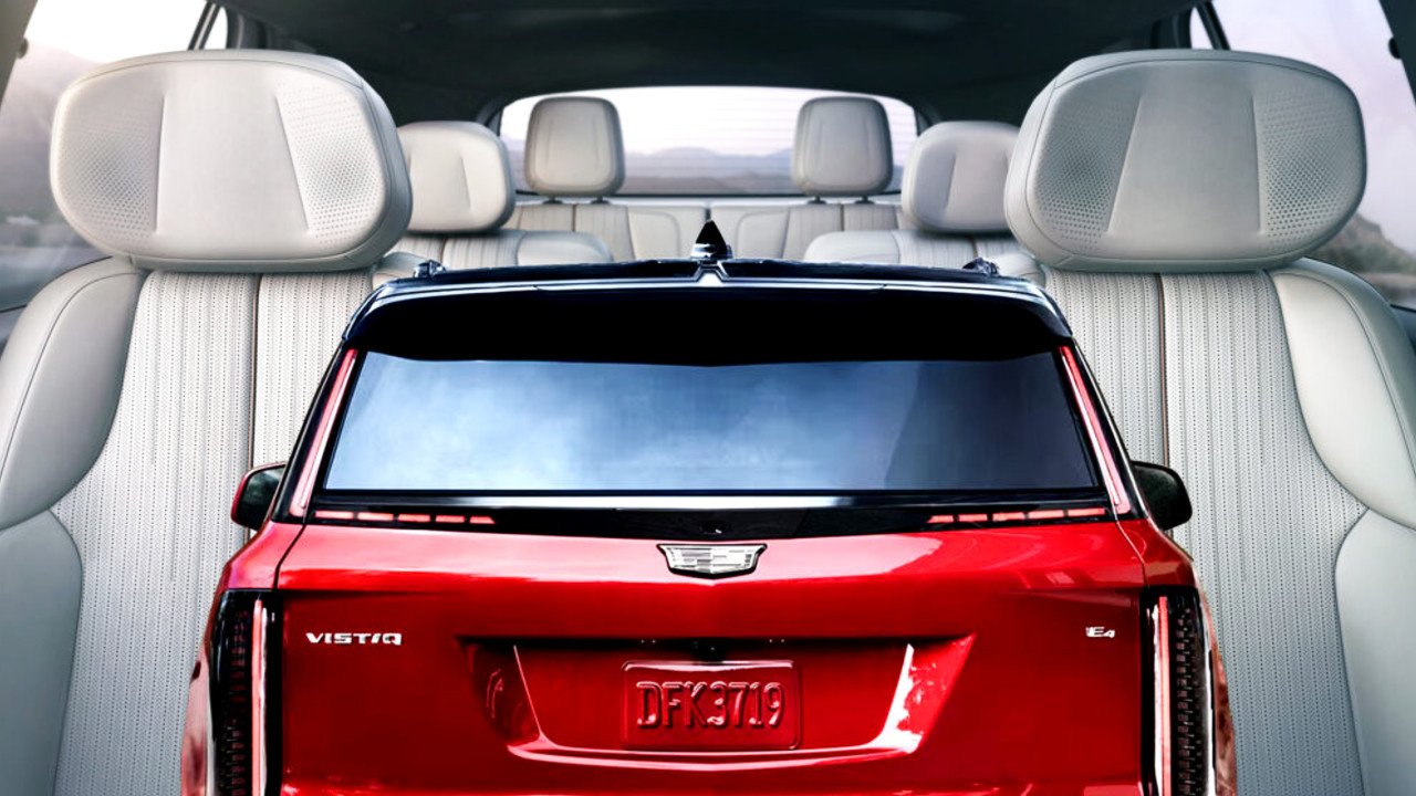 Иллюстрация 101auto.ru: GM приостановила поставки Cadillac Vistiq из-за опасного третьего ряда сидений