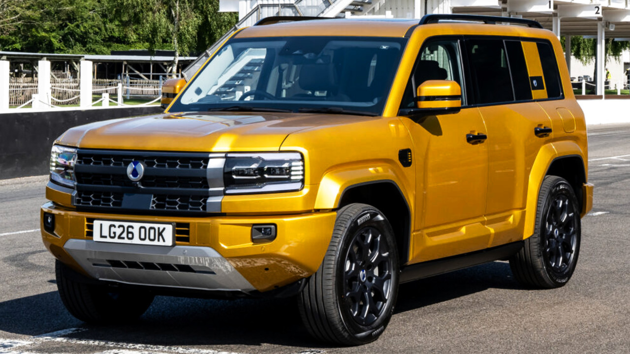 Иллюстрация 101auto.ru: Denza Bao 5 вышел в Британии с ценой на уровне Land Rover Defender