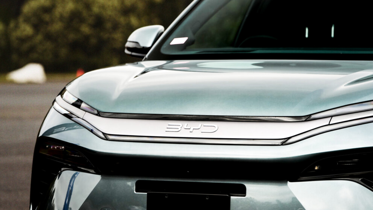 Иллюстрация 101auto.ru: BYD в Австралии продала 1 265 машин с неверным годом выпуска и пообещала полный возврат