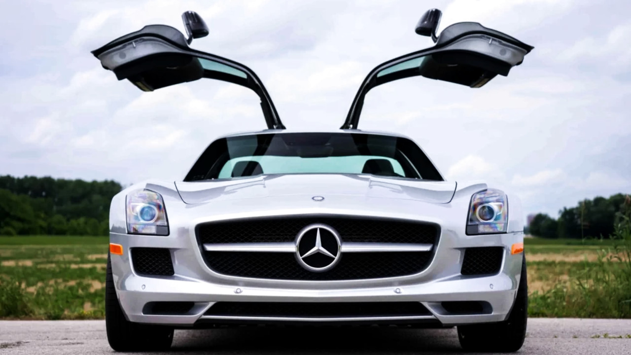 Иллюстрация 101auto.ru: Mercedes SLS AMG с пробегом 251 милю продали за $775 000 на аукционе