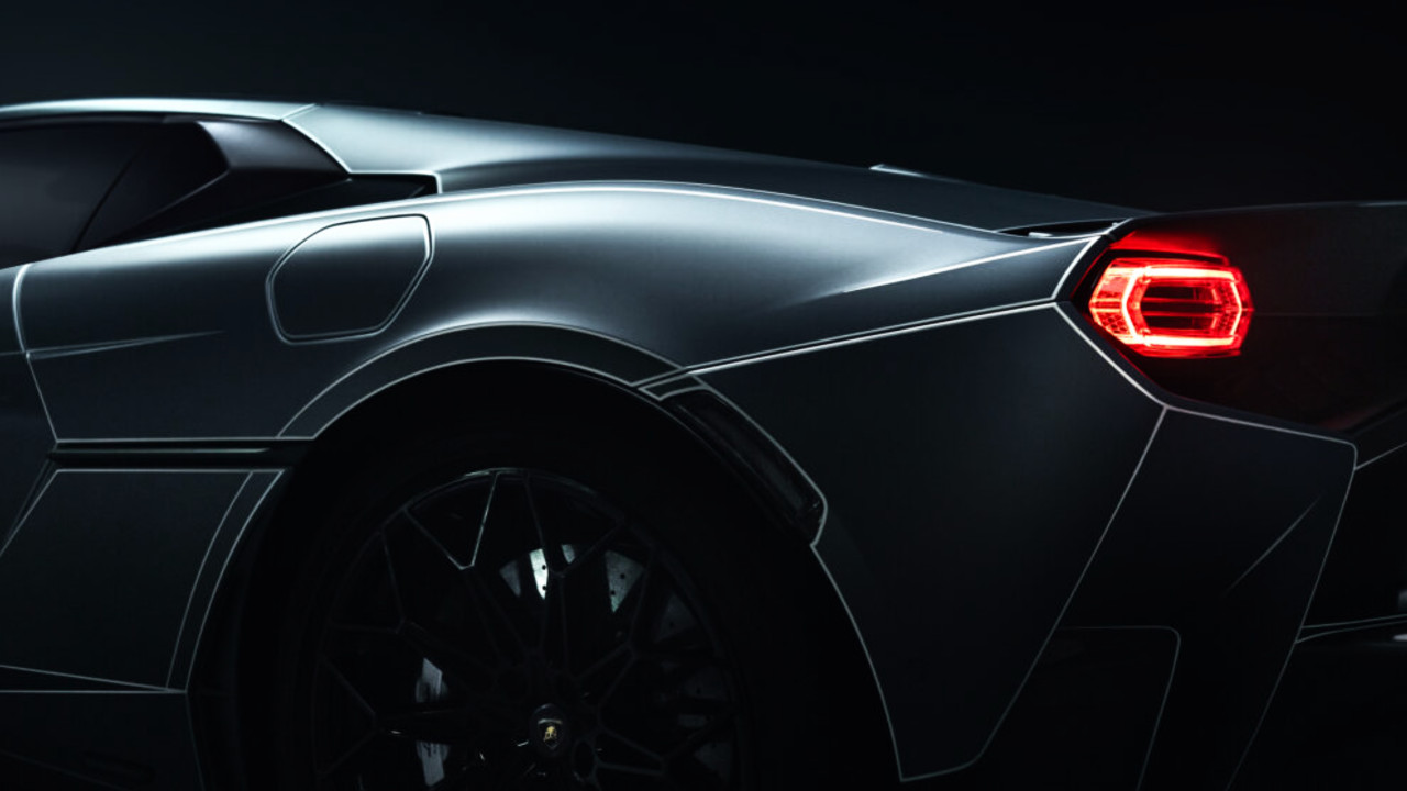 Иллюстрация 101auto.ru: Lamborghini показала два Temerario Ad Personam в стиле дизайнерских эскизов