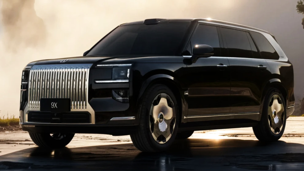 Иллюстрация 101auto.ru: Zeekr 9X вышел на европейский рынок с 897 силами и зарядкой за 9,5 минуты