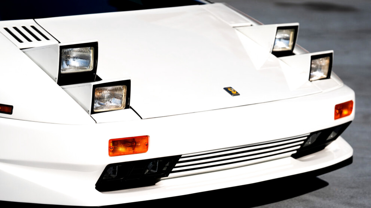 Иллюстрация 101auto.ru: Уникальный Cizeta-Moroder V16T с V16 и 4 фарами выставят на аукцион
