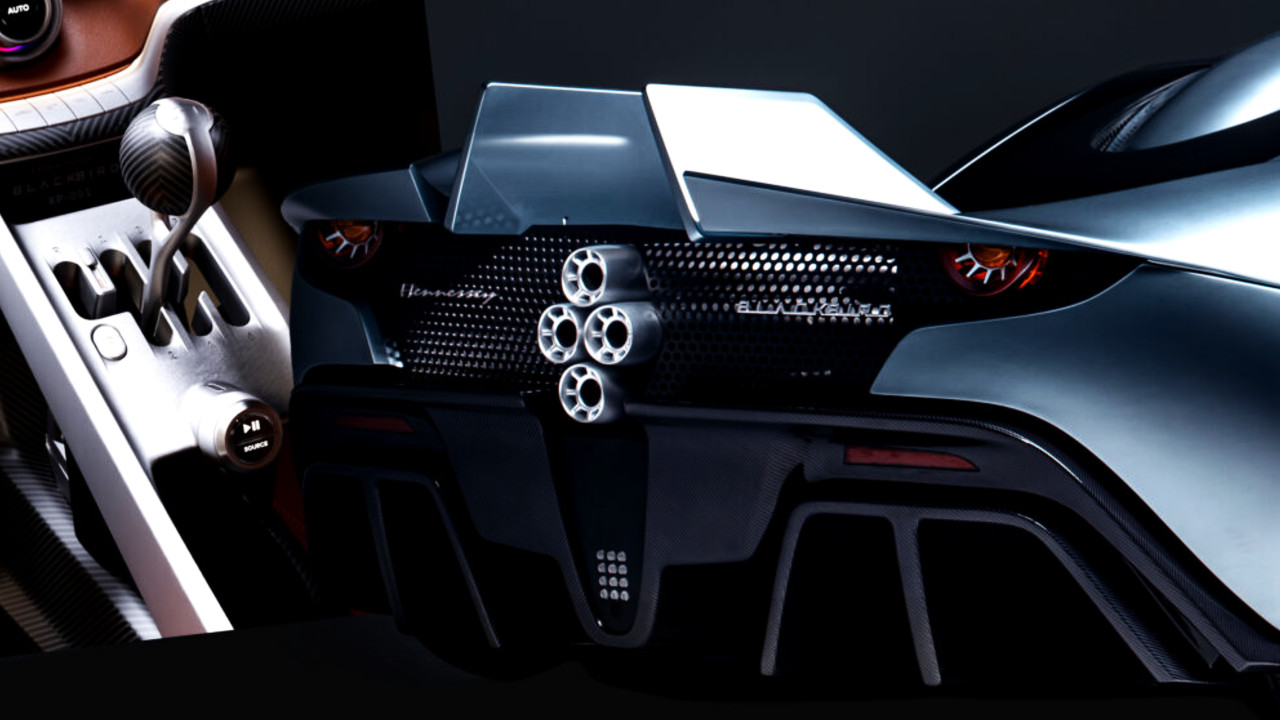 Иллюстрация 101auto.ru: Hennessey Blackbird: гиперкар за $2,5 млн с «механикой», V8 без турбин и ключом