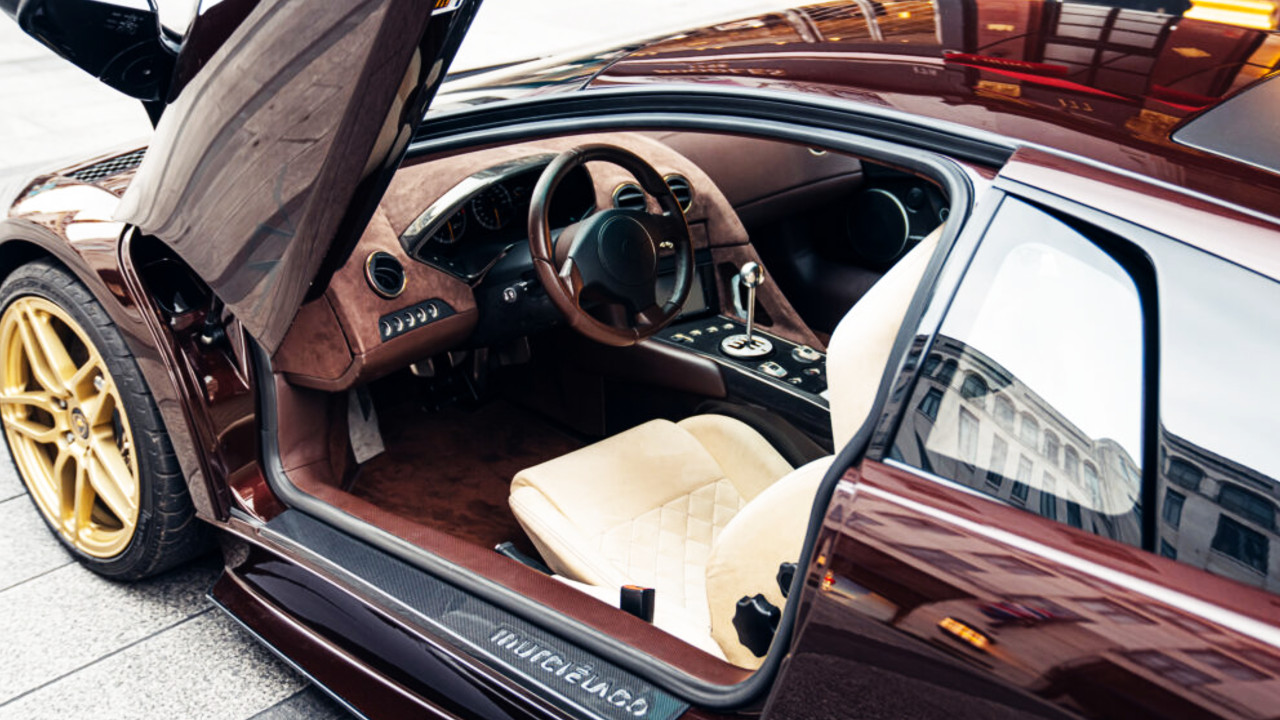 Иллюстрация 101auto.ru: Уникальный Lamborghini Murciélago SV с «механикой» выставили на аукцион