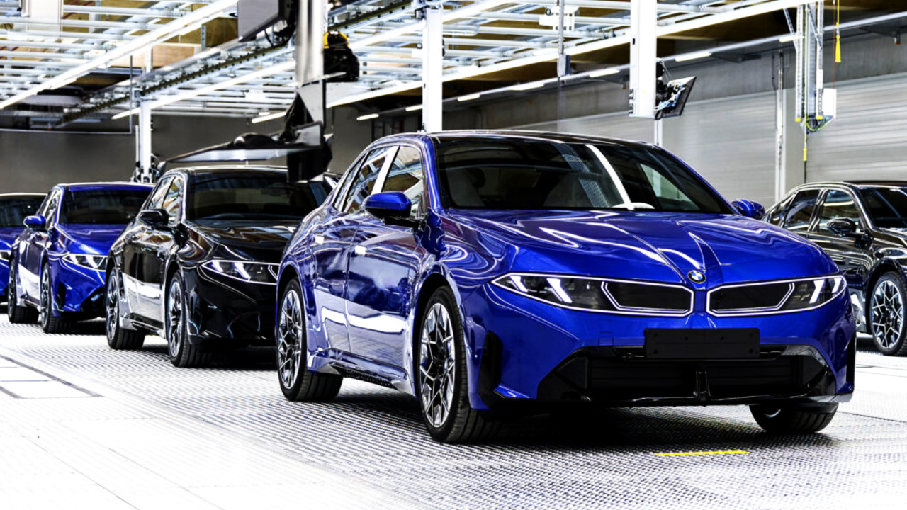 Иллюстрация 101auto.ru: BMW запустила выпуск электрического i3 в Мюнхене: завод переходит на EV