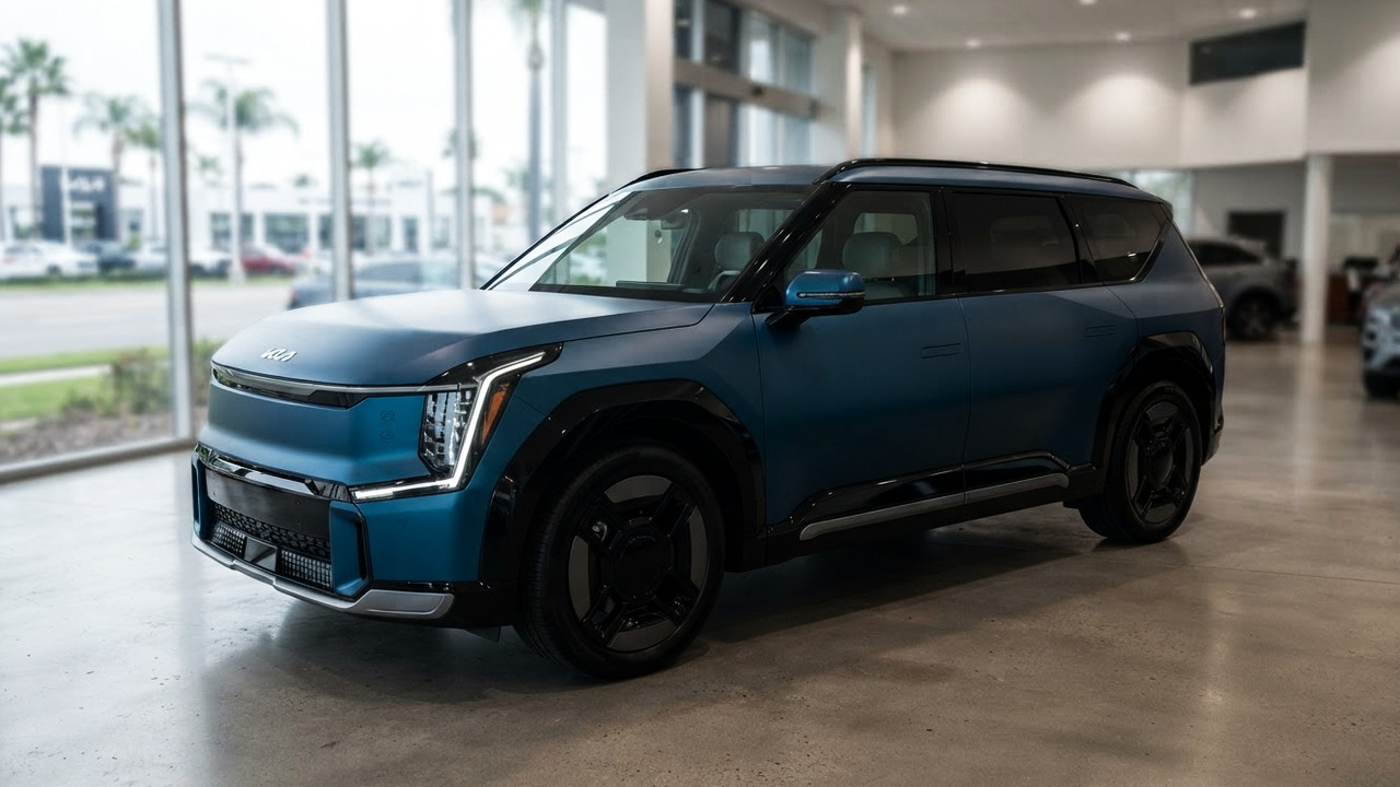 Иллюстрация 101auto.ru: Kia EV9 у дилеров подешевел до $16 000: скидки уже сбили цену ниже $41 000