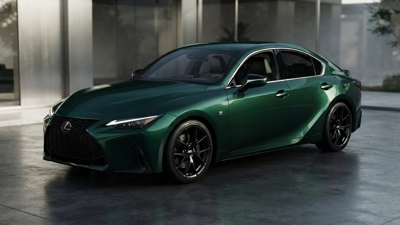 Иллюстрация 101auto.ru: Lexus IS 2027 получил особую зелёную версию Envious и выпуск всего на 350 машин