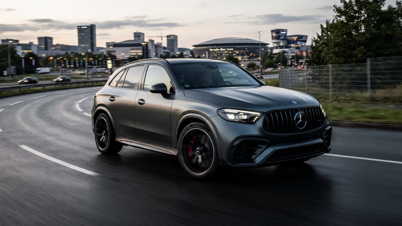 Иллюстрация 101auto.ru: Новый электрический кроссовер Mercedes-AMG дебютирует 17 октября