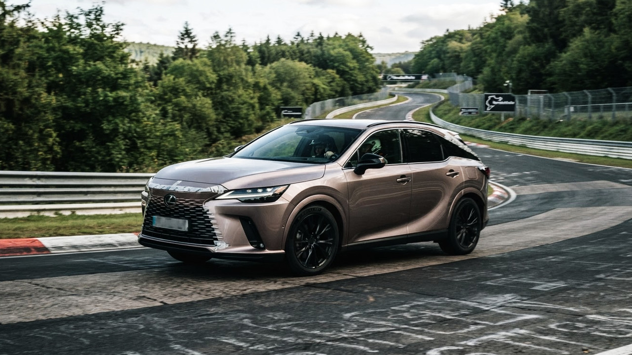Иллюстрация 101auto.ru: Lexus доработал RX на Нюрбургринге: что изменилось в кроссовере 2027 года